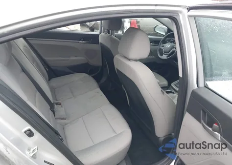 2018 Hyundai Elantra Se z USA, uszkodzony, nr VIN 5NPD74LF5JH288235